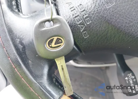 2004 Lexus Rx 330 330 z USA, uszkodzony, nr VIN 2T2GA31U34C016571